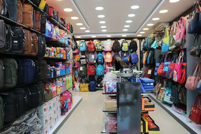 LEO BAGS